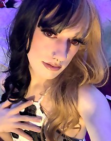 Amateur Tranny Private Pics