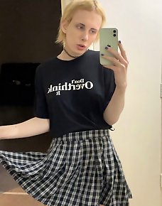 Amateur Tranny Private Pics