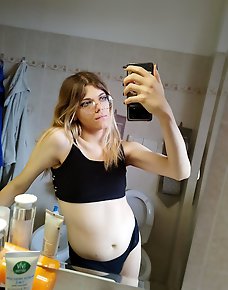 Amateur Tranny Private Pics