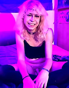 Amateur Tranny Private Pics