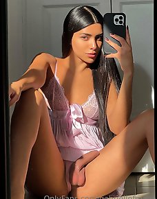 Amateur Tranny Private Pics