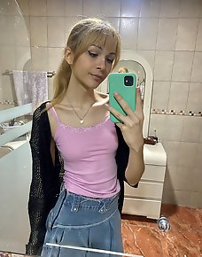 Amateur Tranny Private Pics
