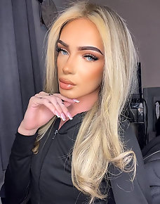 Amateur Tranny Private Pics