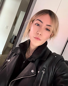 Amateur Tranny Private Pics