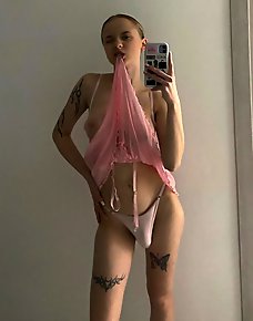 Amateur Tranny Private Pics