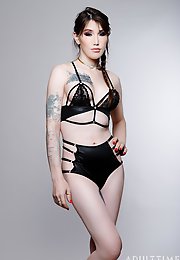 Trans Fixed - For Those Fixed on Trans Porns